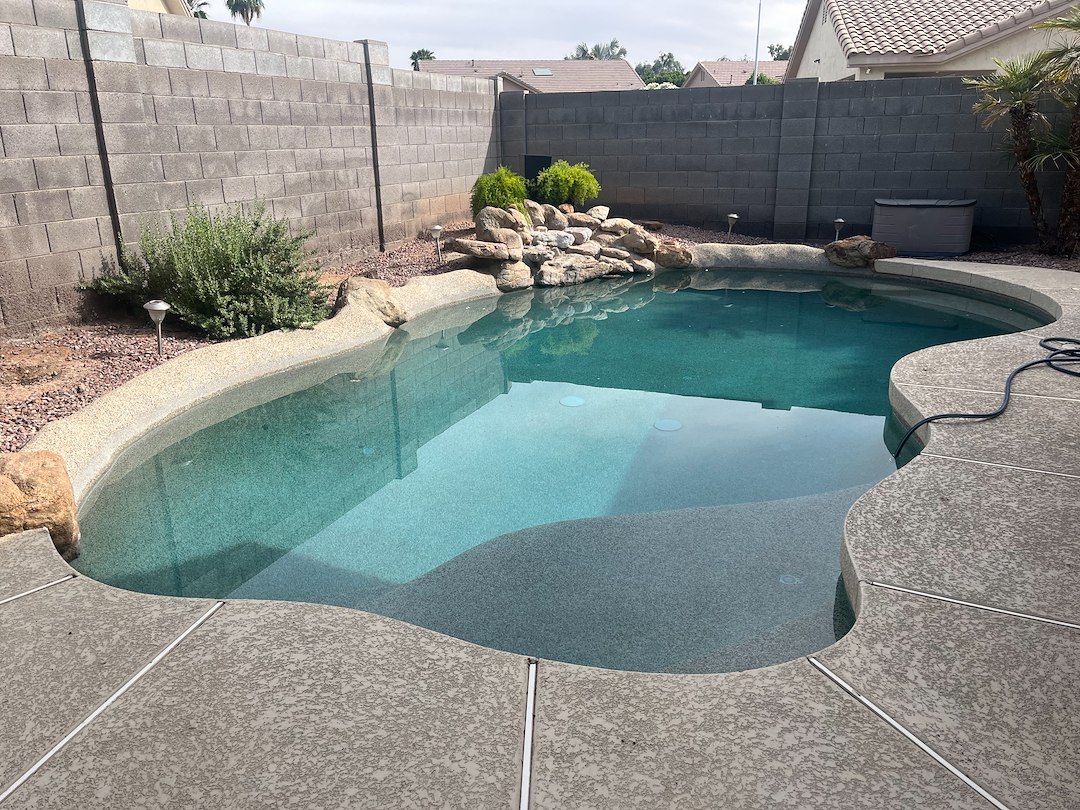Green pool cleanup in Gilbert Arizona